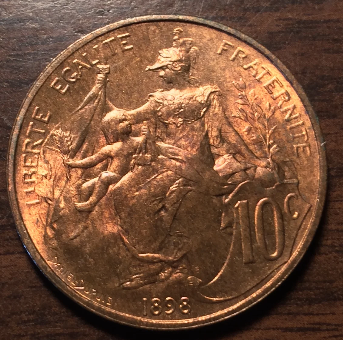 189810centrev.jpg