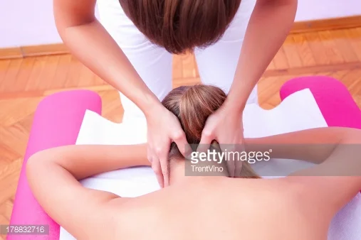 What is Manual Therapy & Why is it so Effective for Pain?