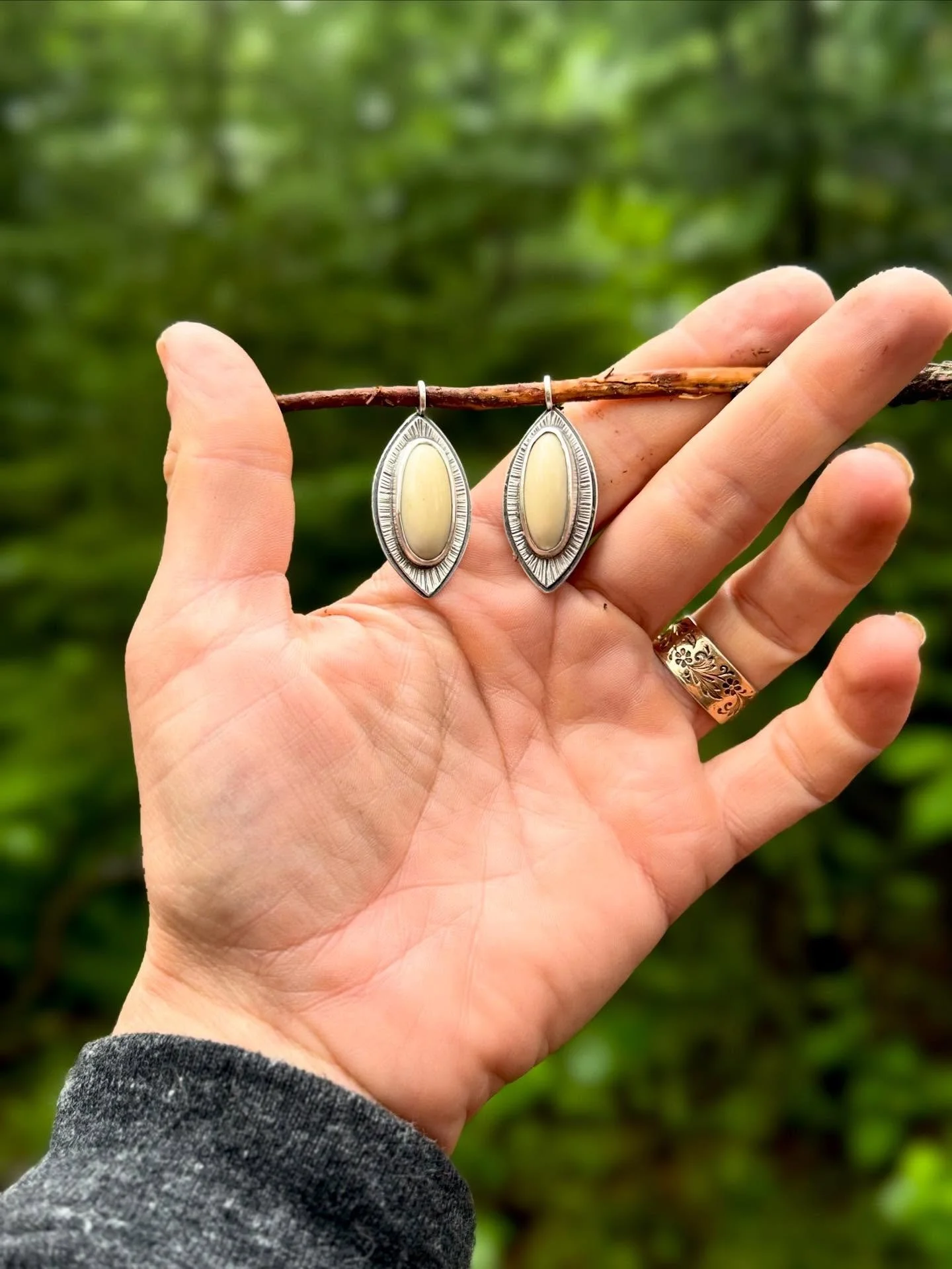 Whoa. Hello.  Been a minute.  I am still here!  Slowly putting my life back in to place and recovering from a brutal year.  Here&rsquo;s some pendants I made as a custom order, they&rsquo;ll be part of a collaboration with another local jeweler, Morr