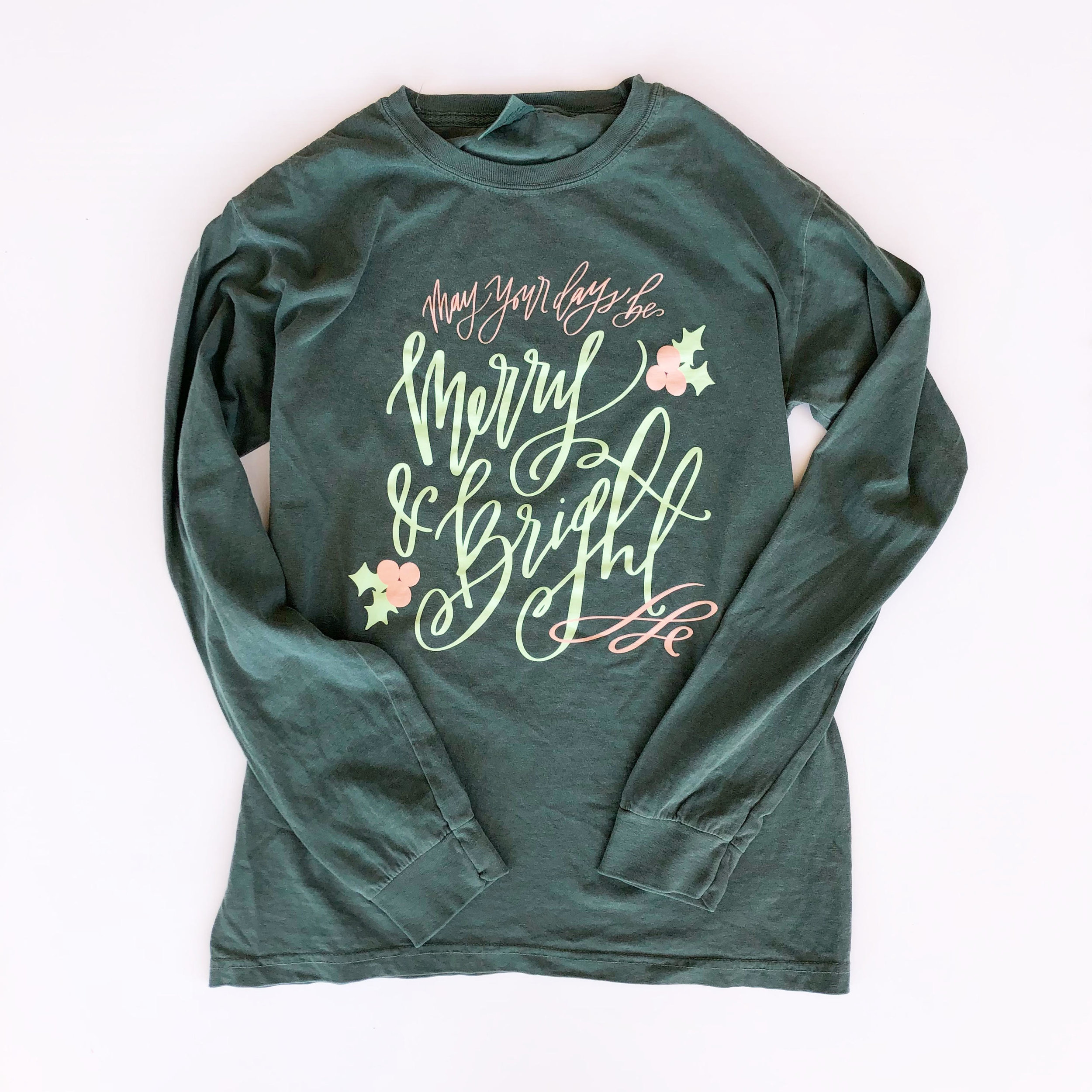 ConnarJoyCalligraphy_Merry & Bright shirt.jpg