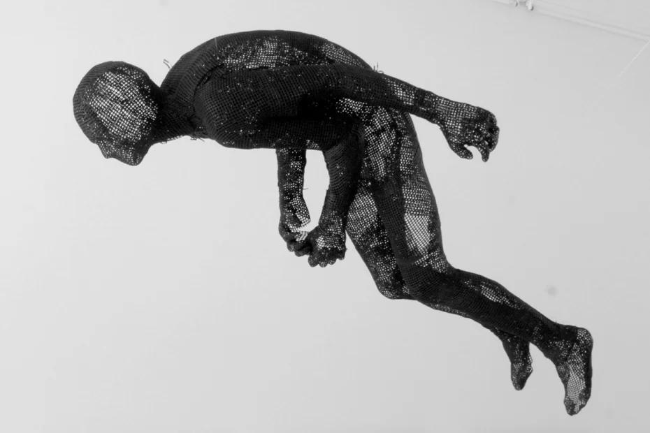 aitor-throups-new-object-research-shiva-skull-bag-installation-event-recap-h-lorenzo-4.jpg