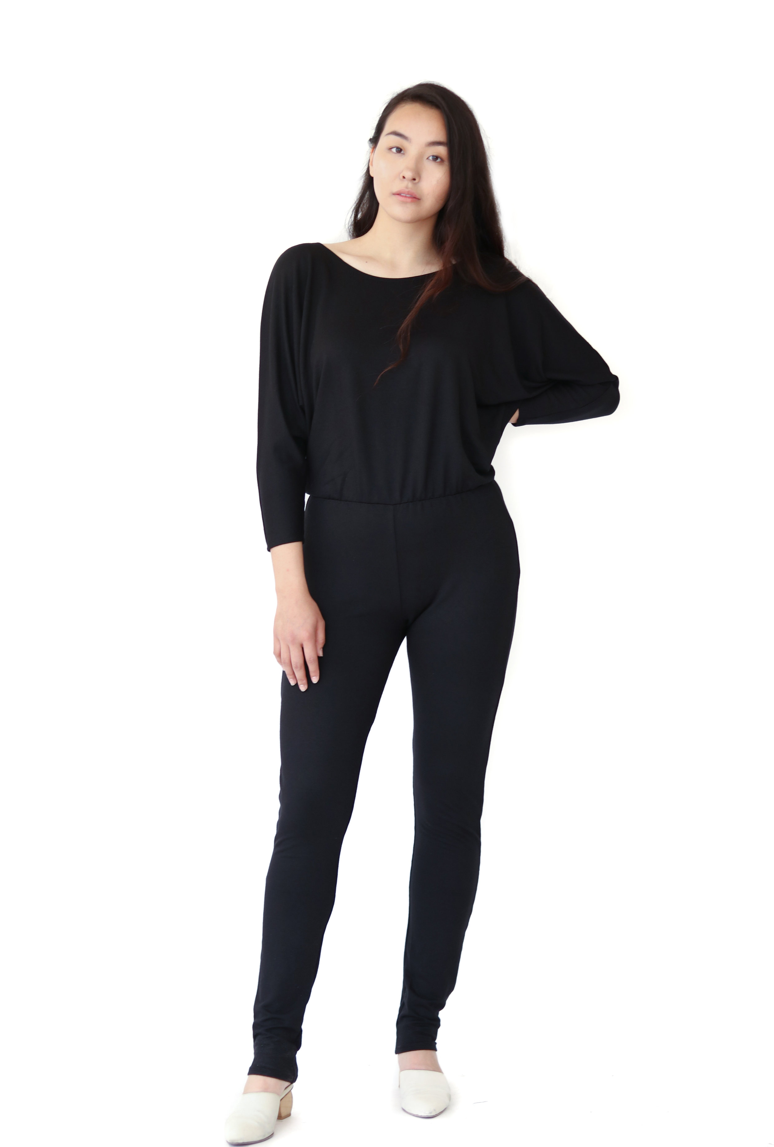 TAYLOR_JAY_ESSENTIALS_BERRY_JUMPER_FRONT.jpg