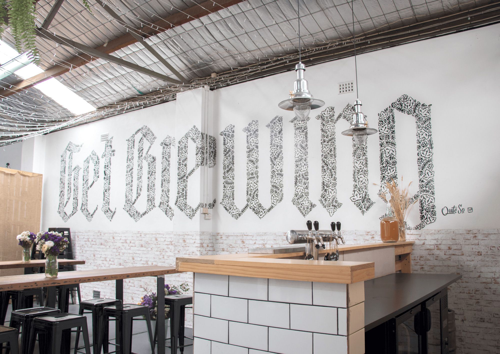 QuiteSo_GetBrewingMural_10.jpg