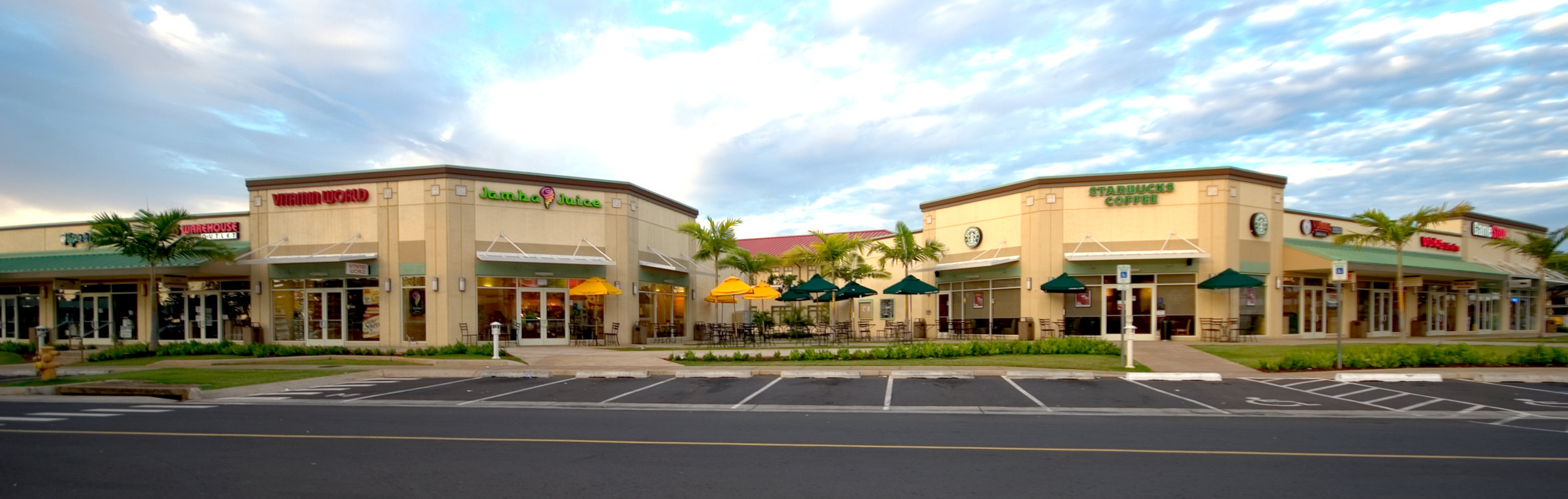 Moanalua Shopping Center 3.jpg