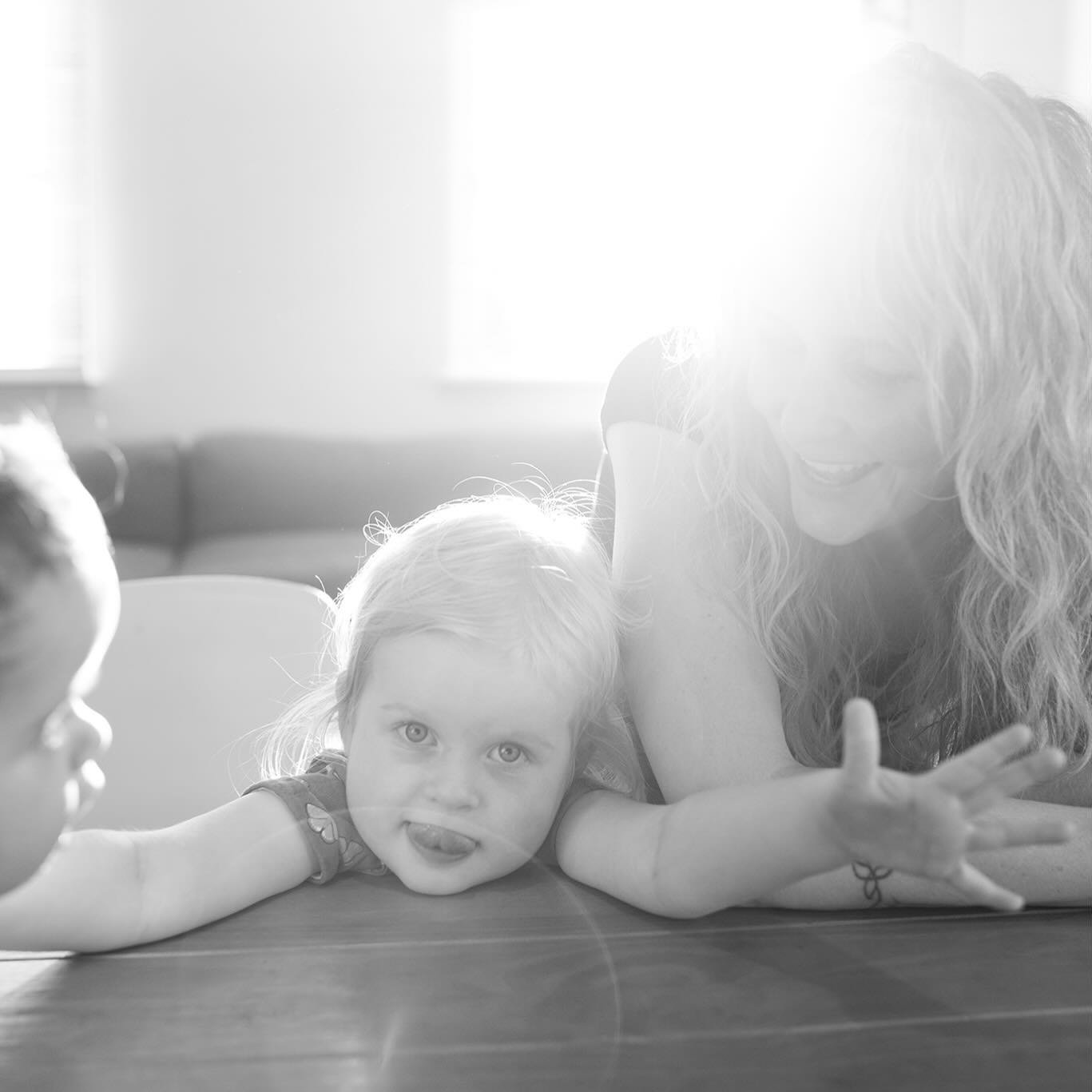 &ldquo;And no matter what happened next, she was love.&rdquo; (Hello Beautiful by Ann Napolitano) // From a family session for @annieworden 

#howlandrosephoto #familyphotography #losangelesphotographer #lifestylefamilyphotography #justgoshoot #losan