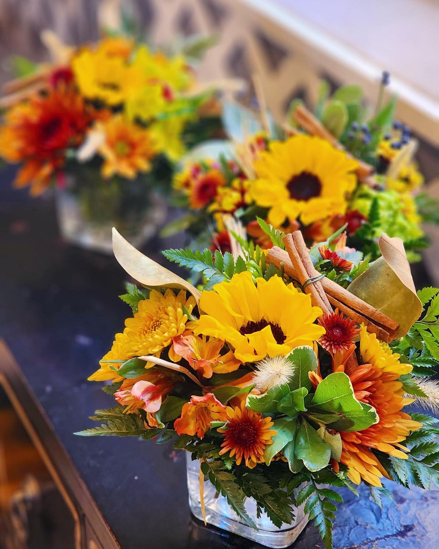 Turkey and Pies may be on your mind  as you prepare for Thursday - but don&rsquo;t forget the flowers! 💐 We&rsquo;re here to help make sure your table decor is as festive as your menu. 🦃🍁🥧 Give us a call to place your order!