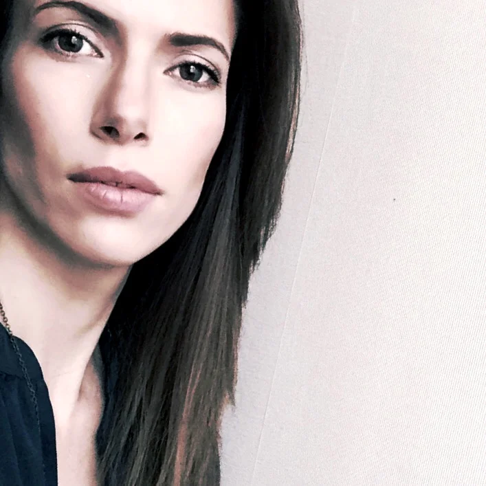  Downloaded a new photo editor, trying out filters. This one is moody.   