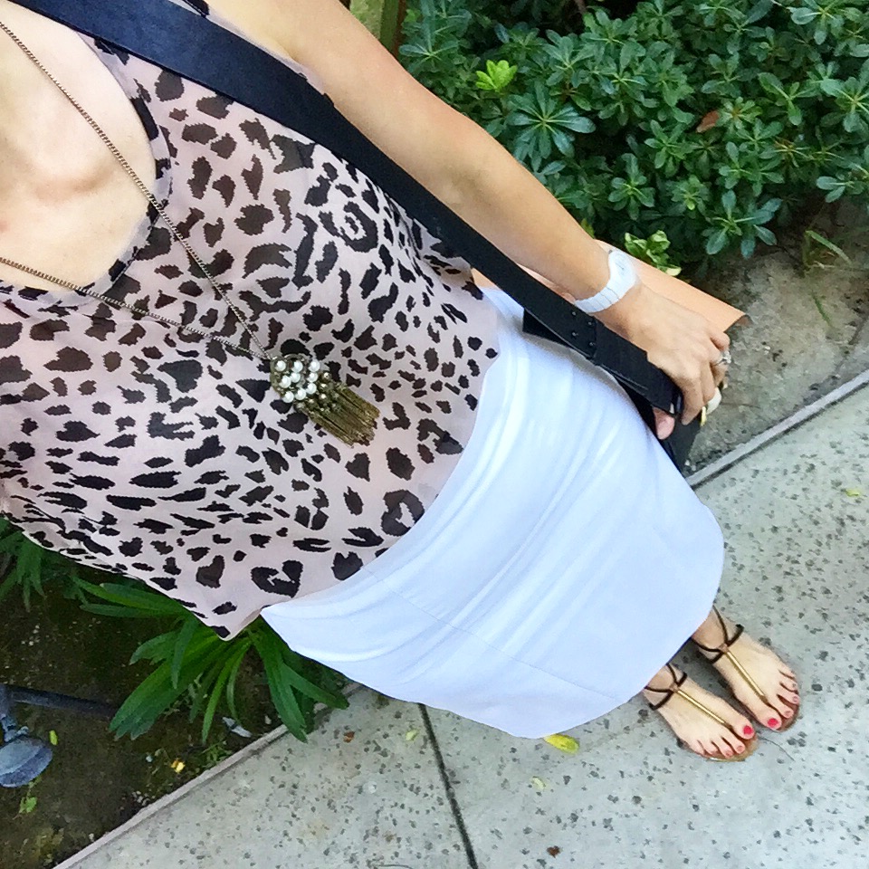  More neutrals - with one of my favorite F21 purchases (years ago) leopard top. 