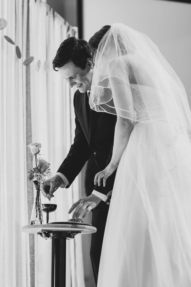 20160402-bkcolewedding2-320.jpg