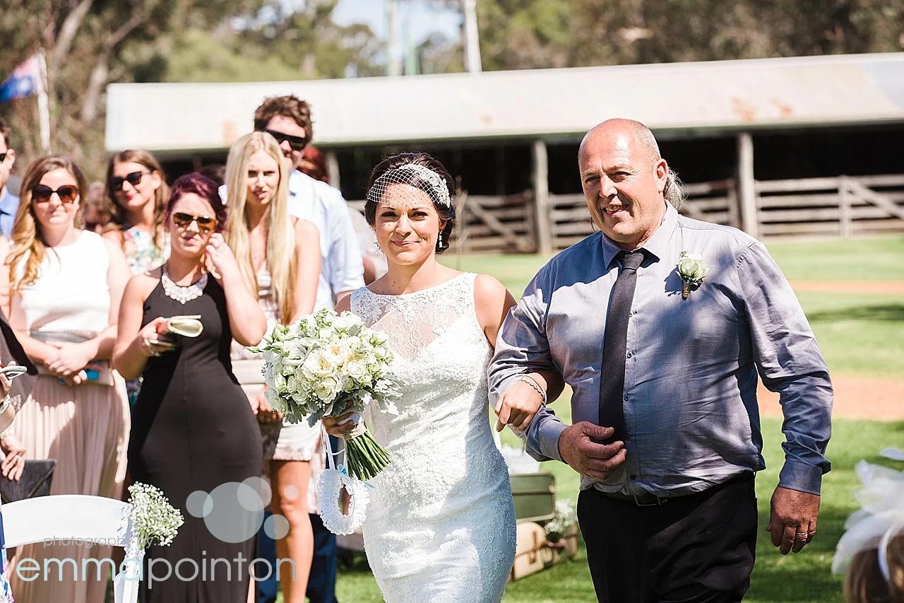 Alverstoke Farm Wedding 24.jpg