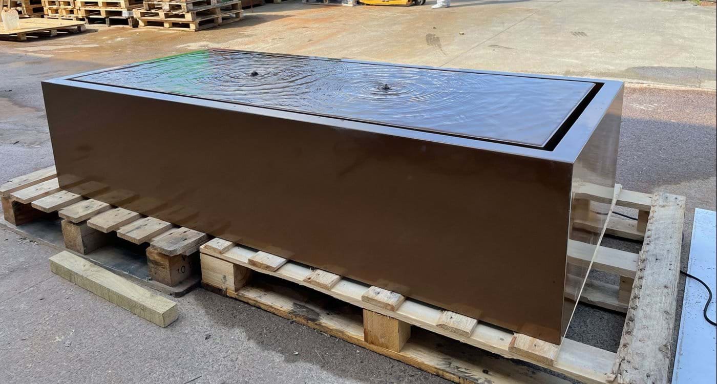 Rectangular-water-table@1400.jpg