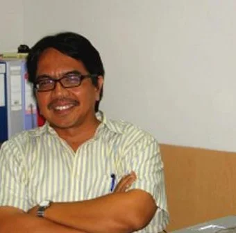 dosen-ui-ade-armando-jadi-tersangka-pencemaran-nama-baik-rev-1-340x335.jpg