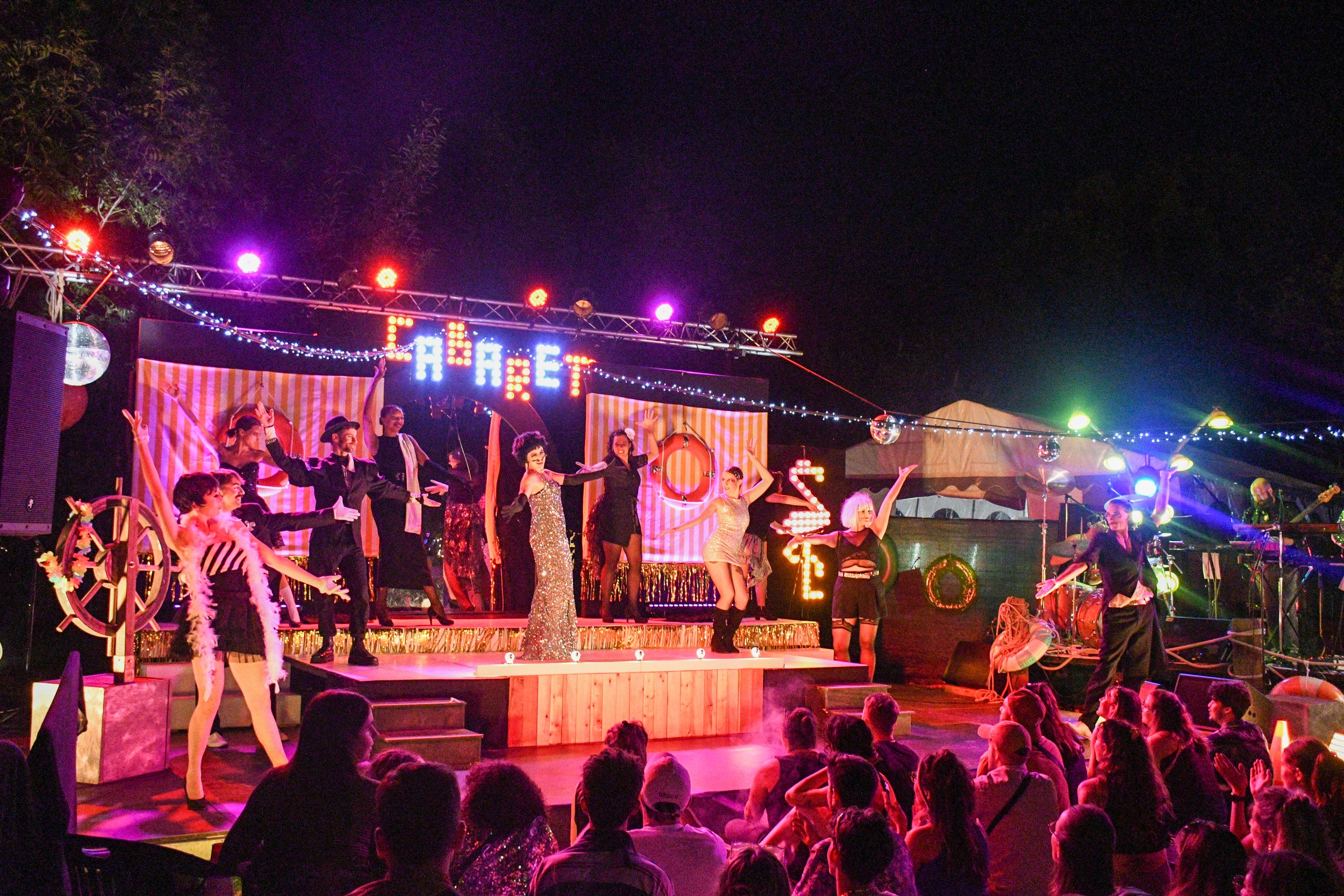 TSS_ cabaret @colin Gimenez.jpg