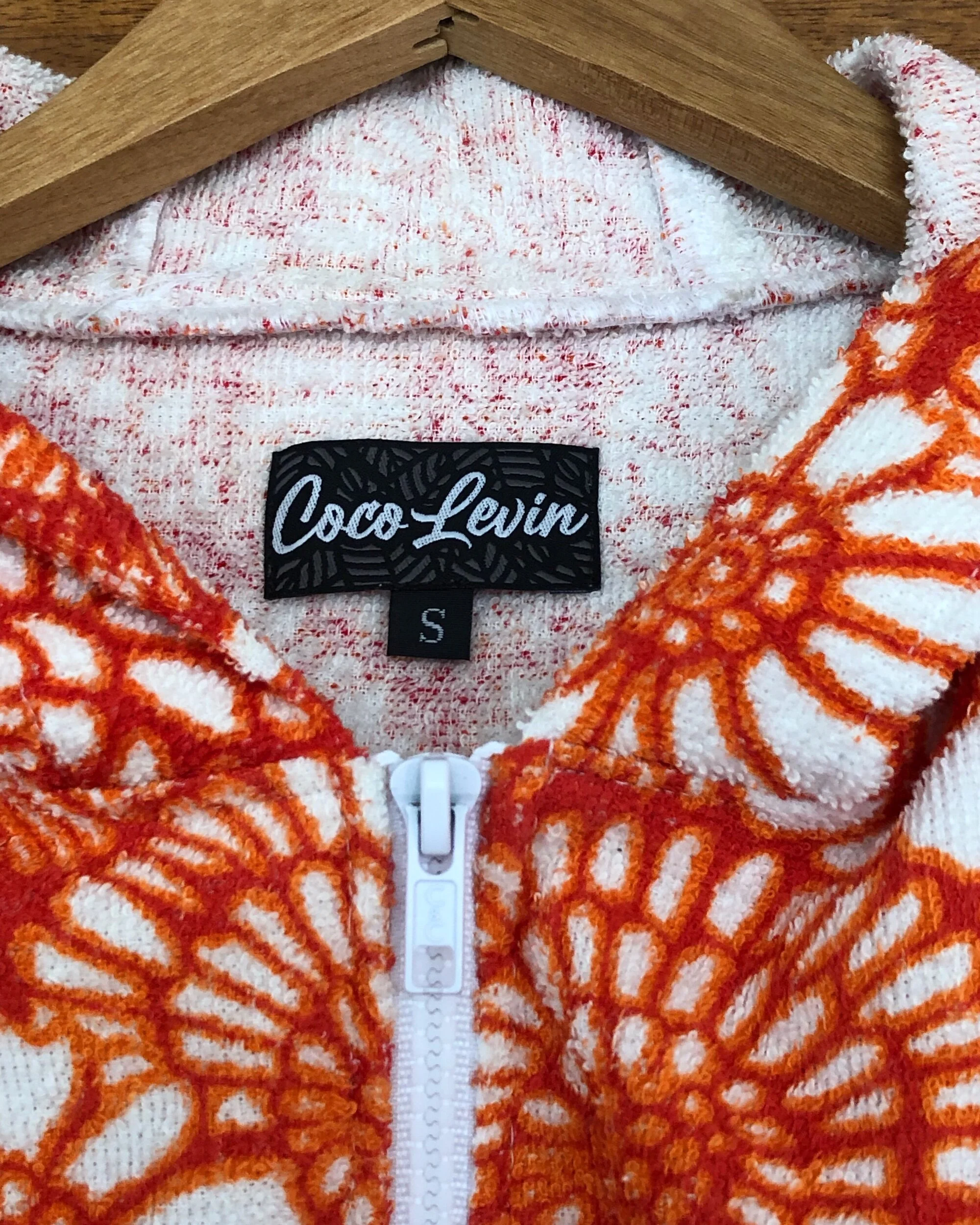 93E9C1B2-3578-4DEE-98AB-0884905A479B