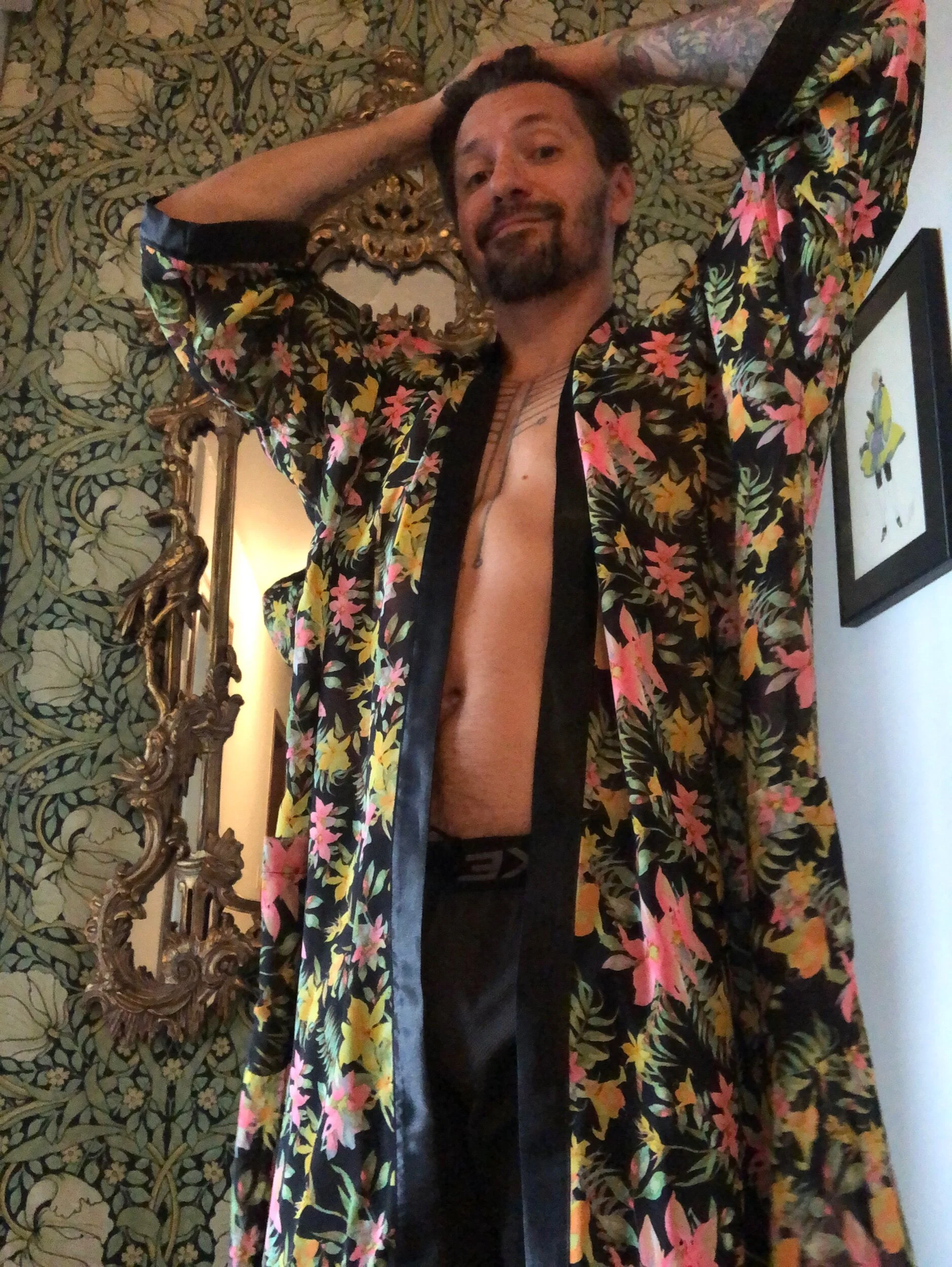 3BA5E979-F0A5-4682-BCC3-BDFA429E9783