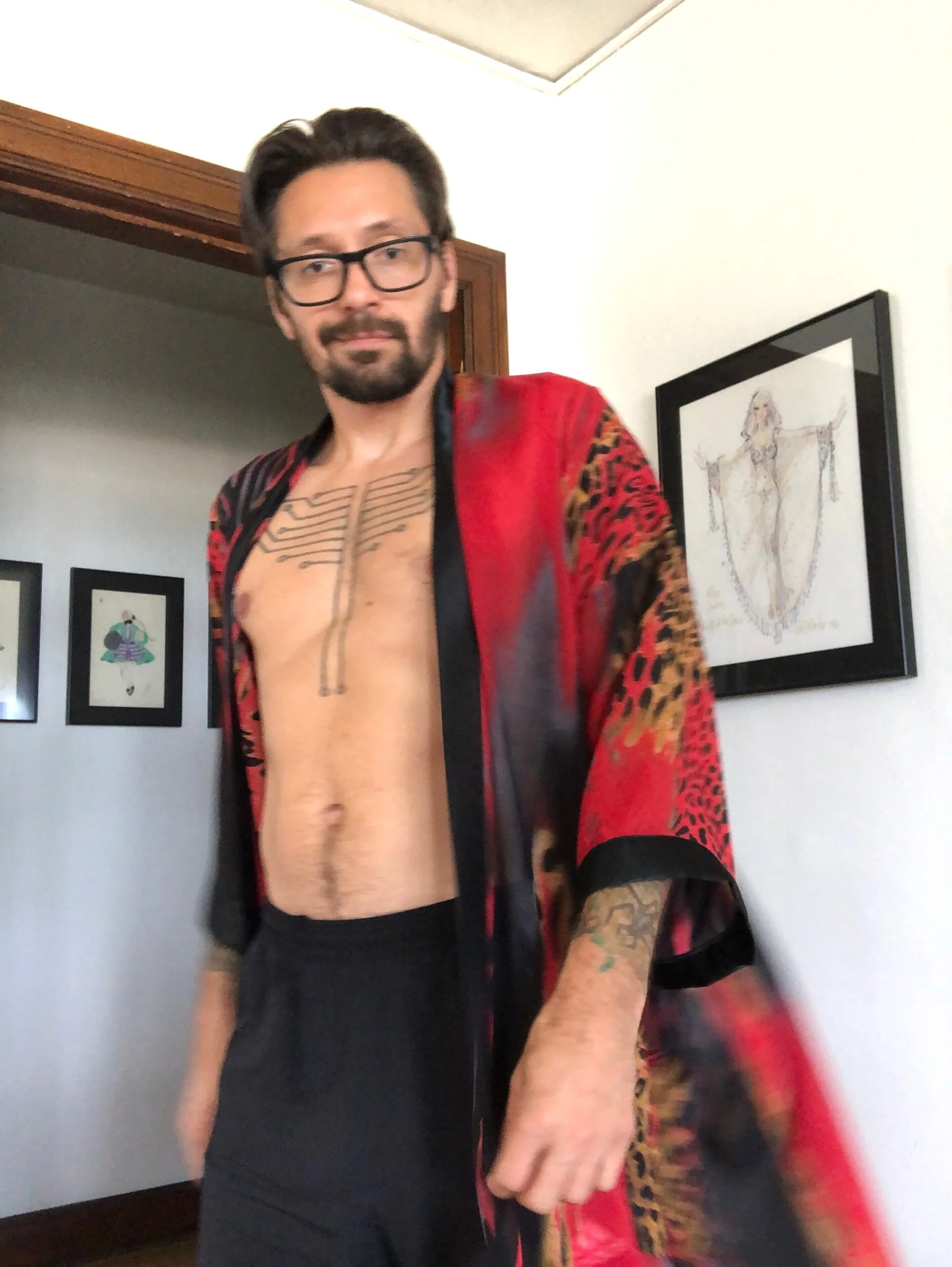 41284E8B-EFED-45E4-9459-1DC1C7CB2925