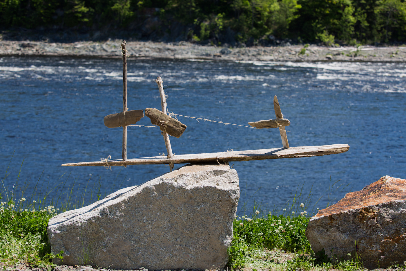 AP vzart boatsculptriver.jpeg