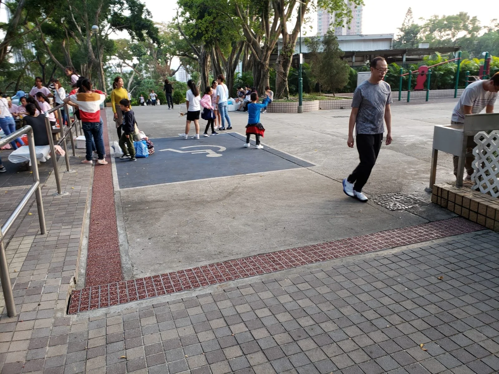 ‎Douglas 傳來的照片(1).jpg