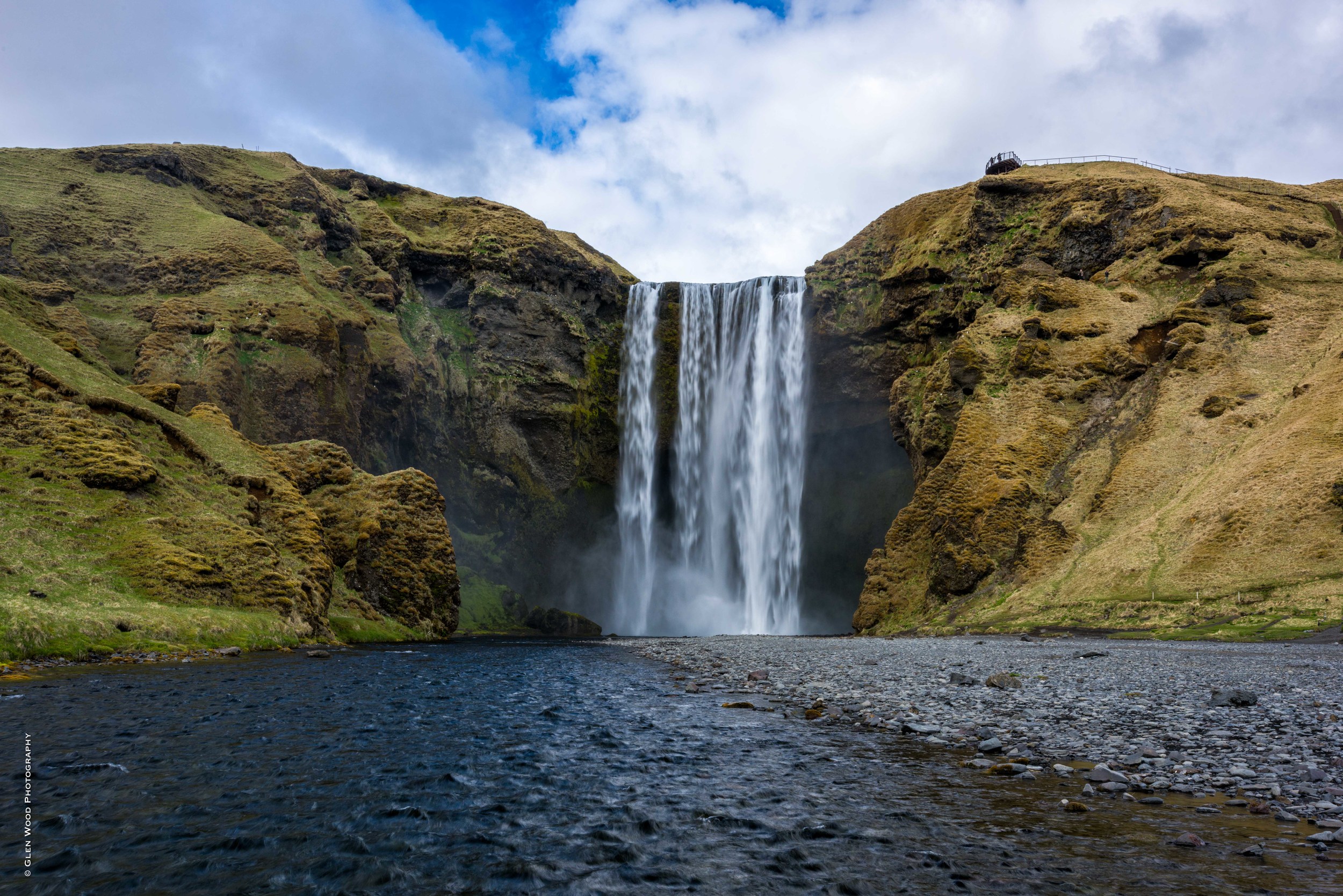 Suourland -  Skogafoss Falls