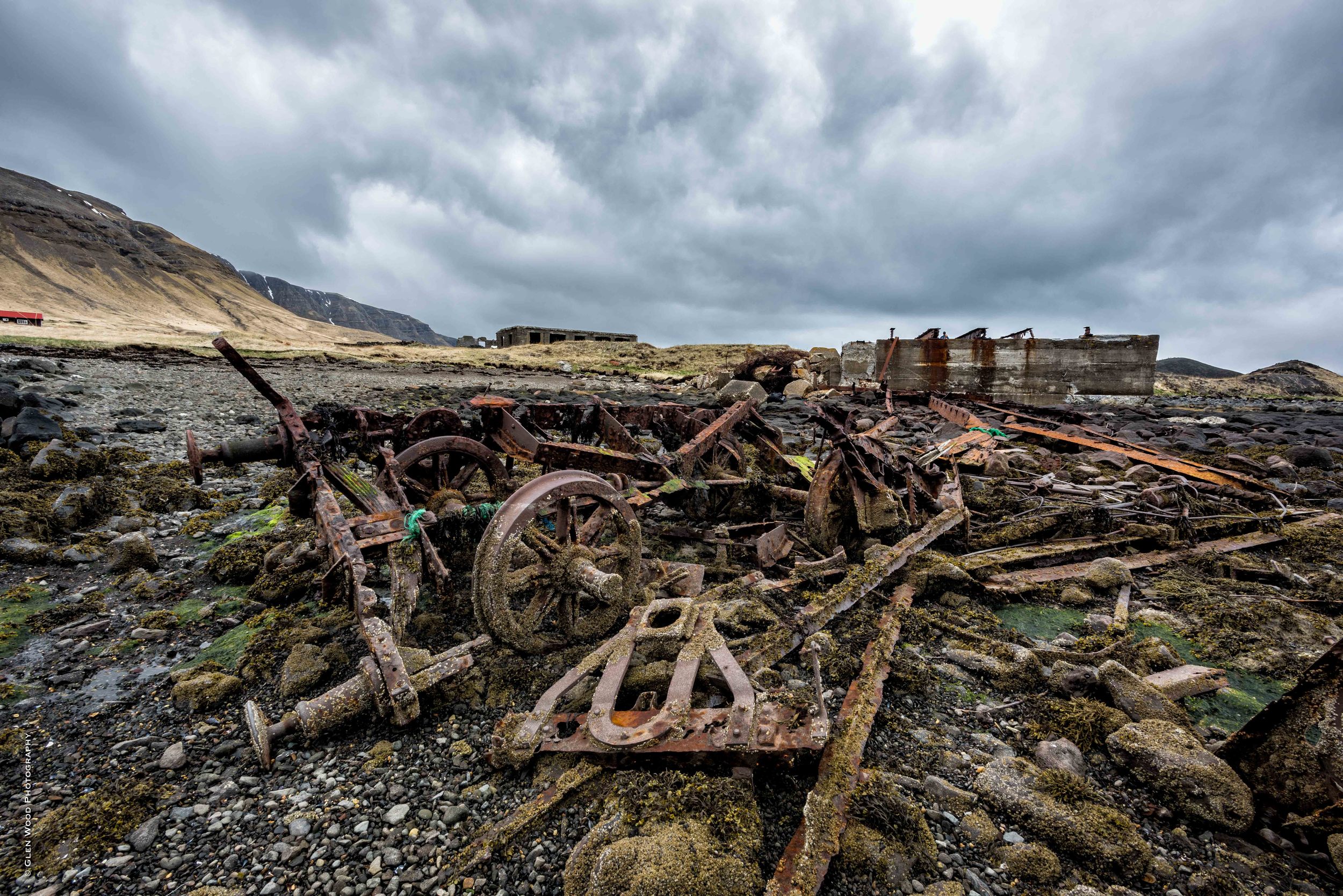 RT 47 - Train Pier - Foraging - hvalfjordur Inlet