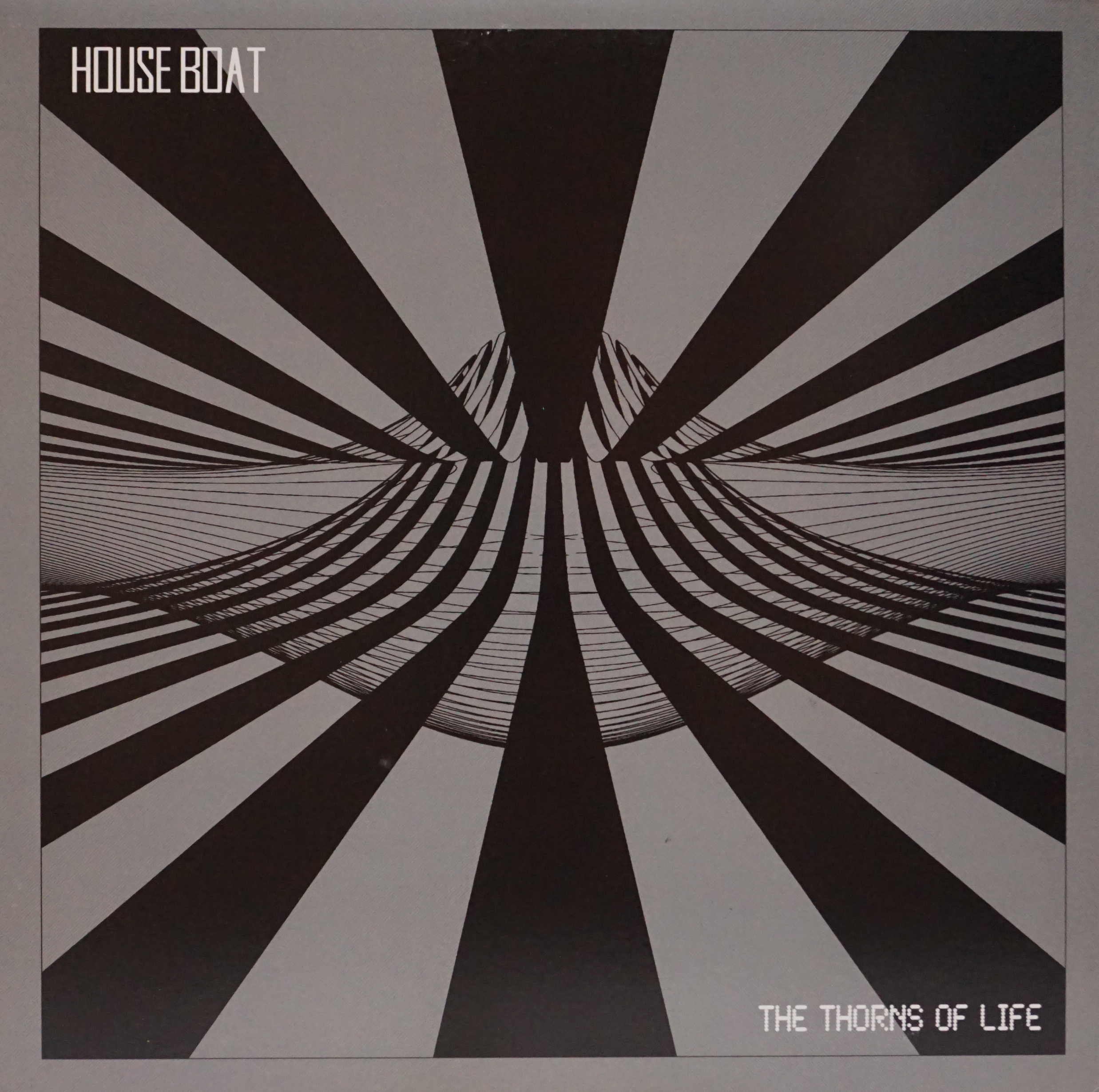 WLWLTDOO-2011-LP-HOUSE_BOAT-THE_THORNS_OF_LIFE-FRONT-TST035.png