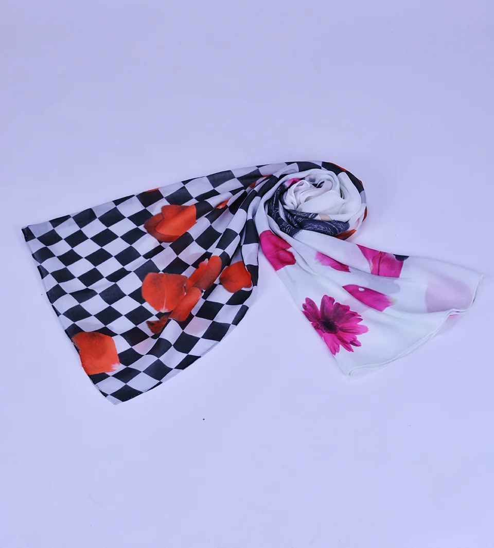 Silk Modal Scarf - Check the Rose Petals