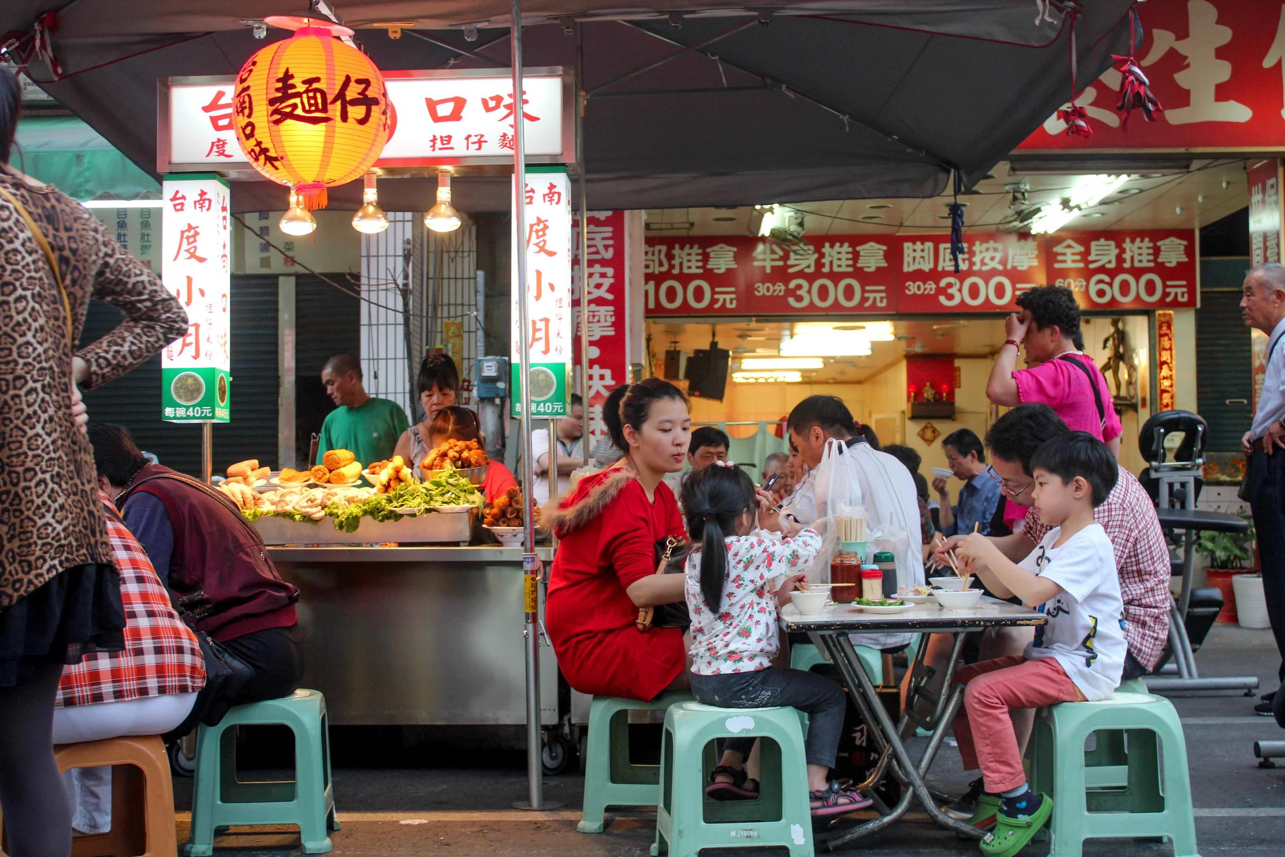 Richmond's night market is nothing more than a filler for those who have experienced the madness in Asia. This is in Kaohsiung, Taiwan.
