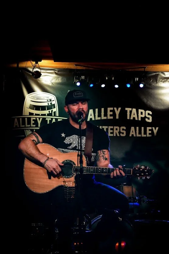 Writer's Round at Alley Taps