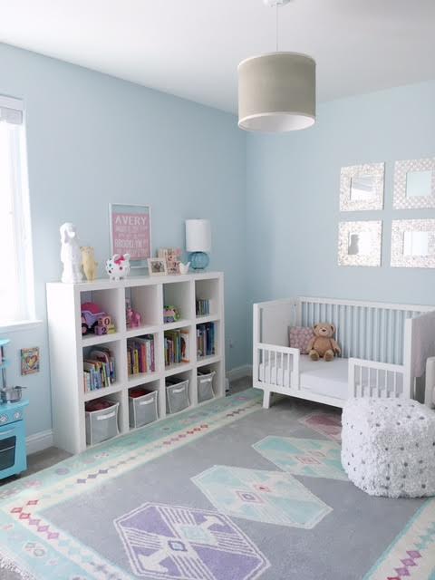 You can see a little hint of the famous blue play kitchen here on the left.