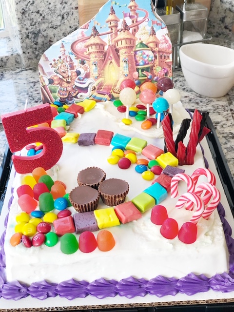 My amazing sister Jilli took a plain cake and decorated it based off of the Candy Land board! How adorable is this?! 