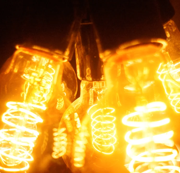 LAMP12.jpg