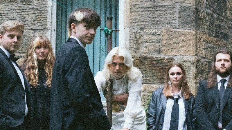 432 presents Martha May &amp; The Mondays