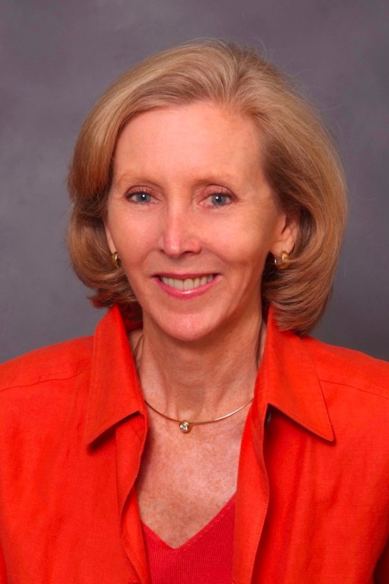Carole Bellis Kilpatrick Townsend Based in Silicon Valley, Carole Bellis is a partner in the firm’s M&A and Securities group. Her practice is focused on the representation of startup and rapid growth companies, with an emphasis on corporate governance, securities issuances, intellectual property protection, licensing matters, and M&A transactions (including domestic and cross-border, stock- and asset-based, and going private transactions). Carole works on the spin-off of early stage companies planning to take intellectual property from the laboratory, and develop it for the marketplace. She also advises clients on a broad spectrum of matters affecting growing companies.