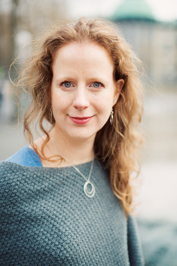 Lisa Glassner, Insight-Led Experience Consultant for Steelcase, will lead this Energy Lab. Lisa is in charge of engaging top executives with research and insights to help them envision new work environments that encourage their employees to give their best every day.