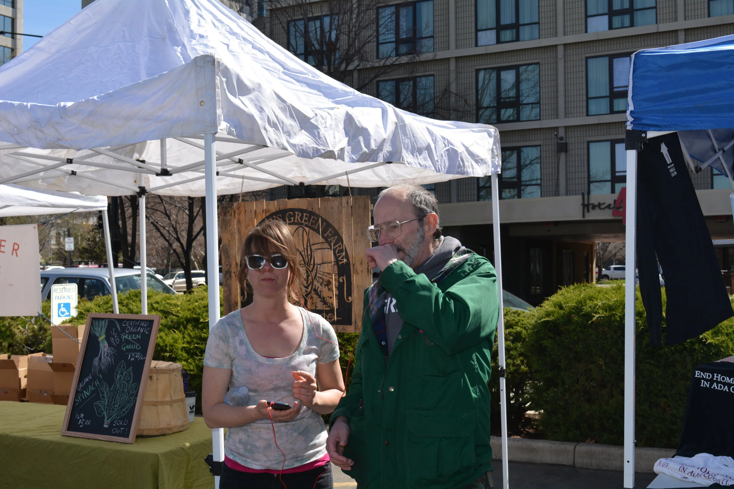 Farmers Mkt  April 1-2017(17).JPG