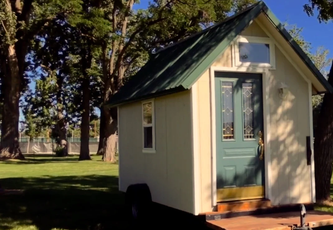 tinyhouse.jpeg