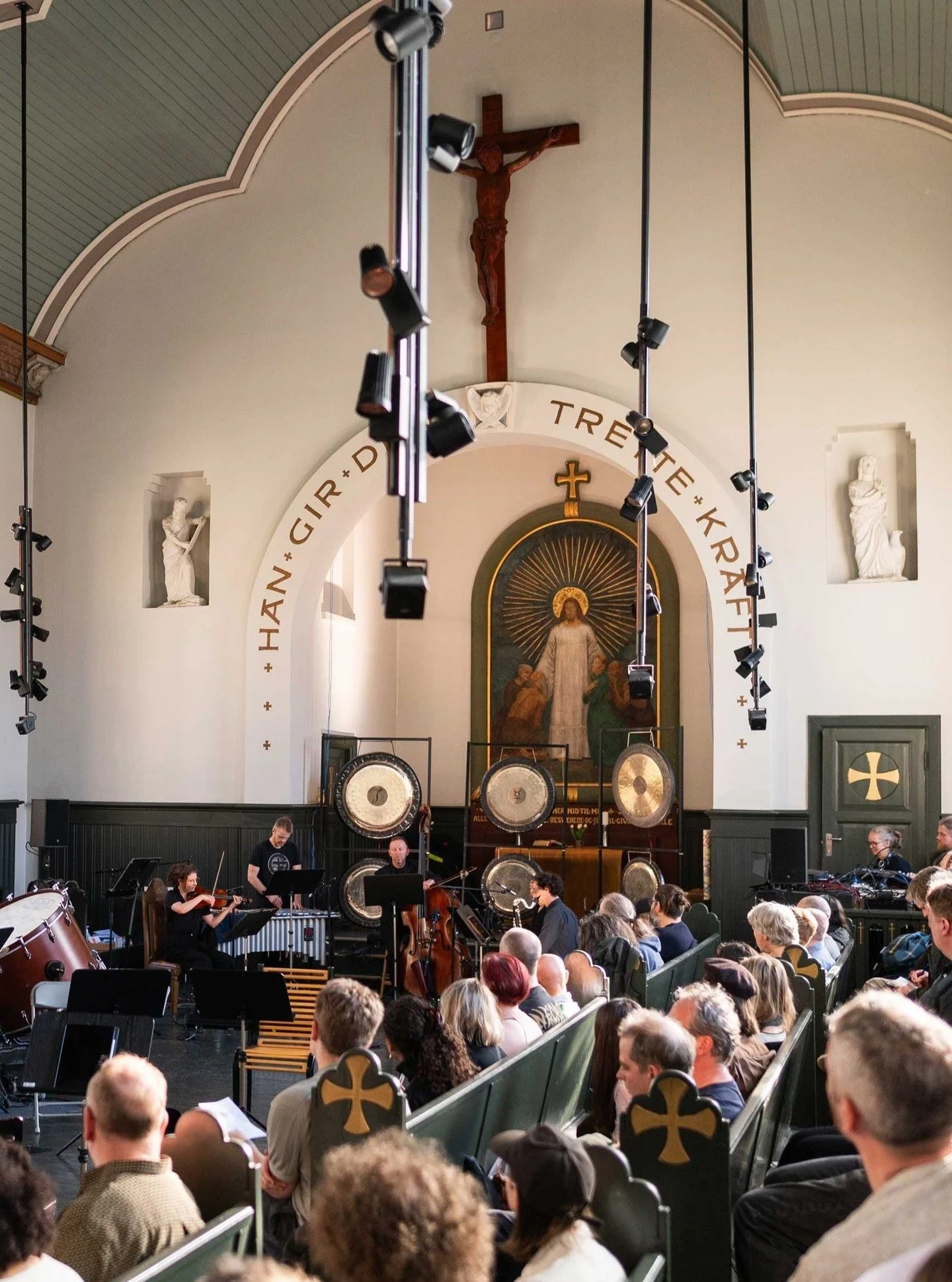 ONLY CONNECT 2026 with @sitronsinfonietta + Ecognosis 

Deepest thanks to @nymusikk and Only Connect team ⭐

Photos: Margit Omholt + Kristian Trana
