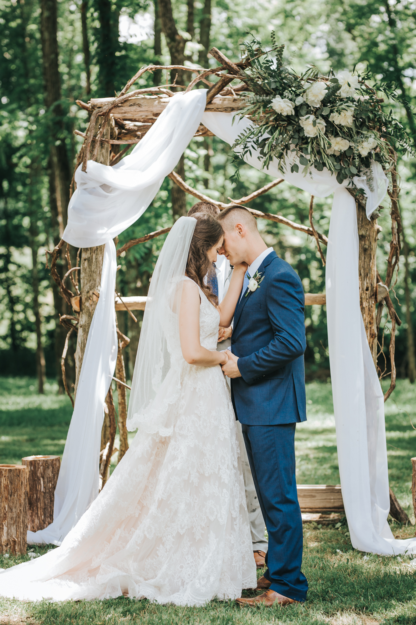 0055 Ariana Jordan Photo - Walnut Grove Farm Wedding Photographer 7709.jpg