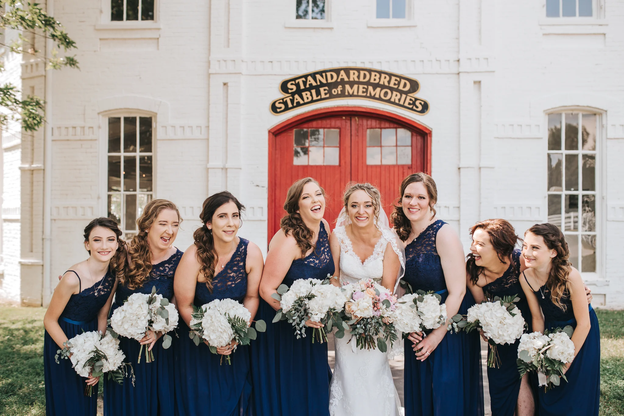 0032 Ariana Jordan Photo - Lexington Ky Wedding Round Barn 3203.jpg