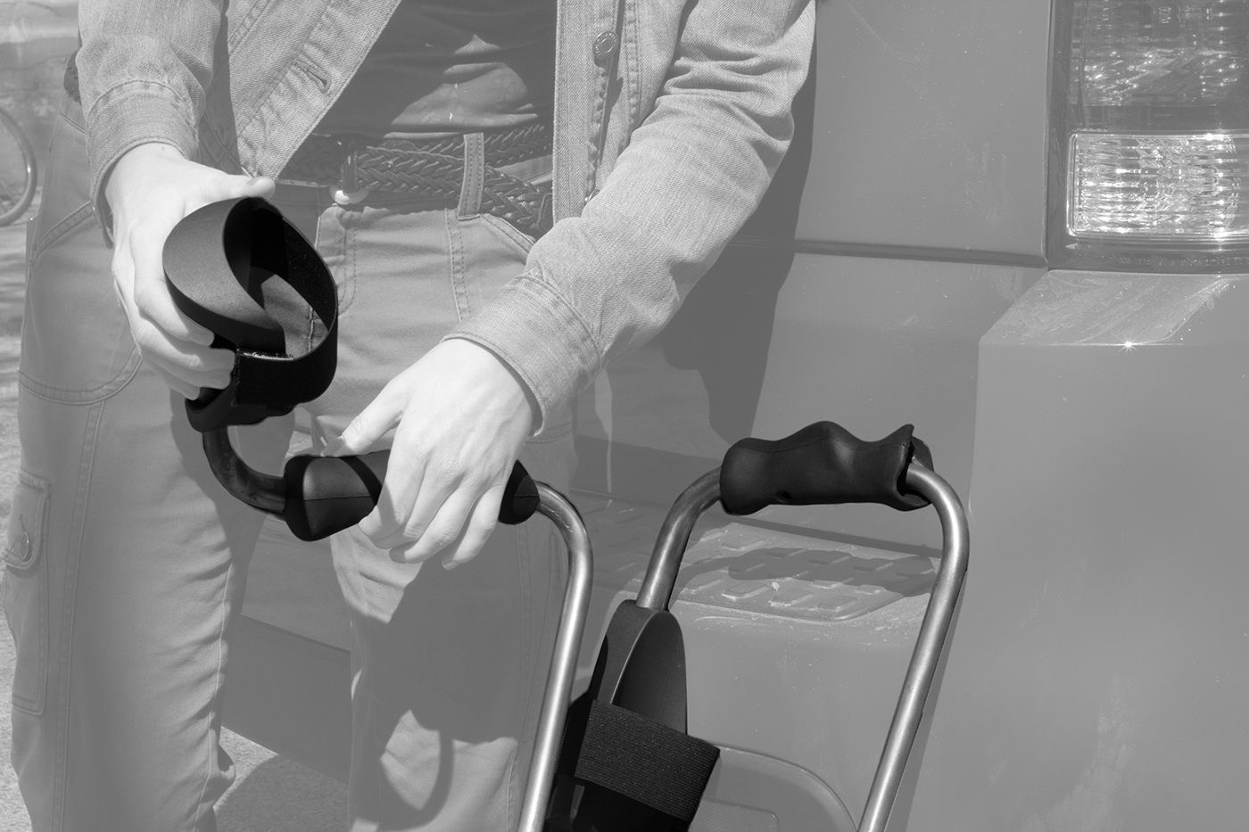 A push-button mechanism allows the user to easily fold the crutches for easy storage.