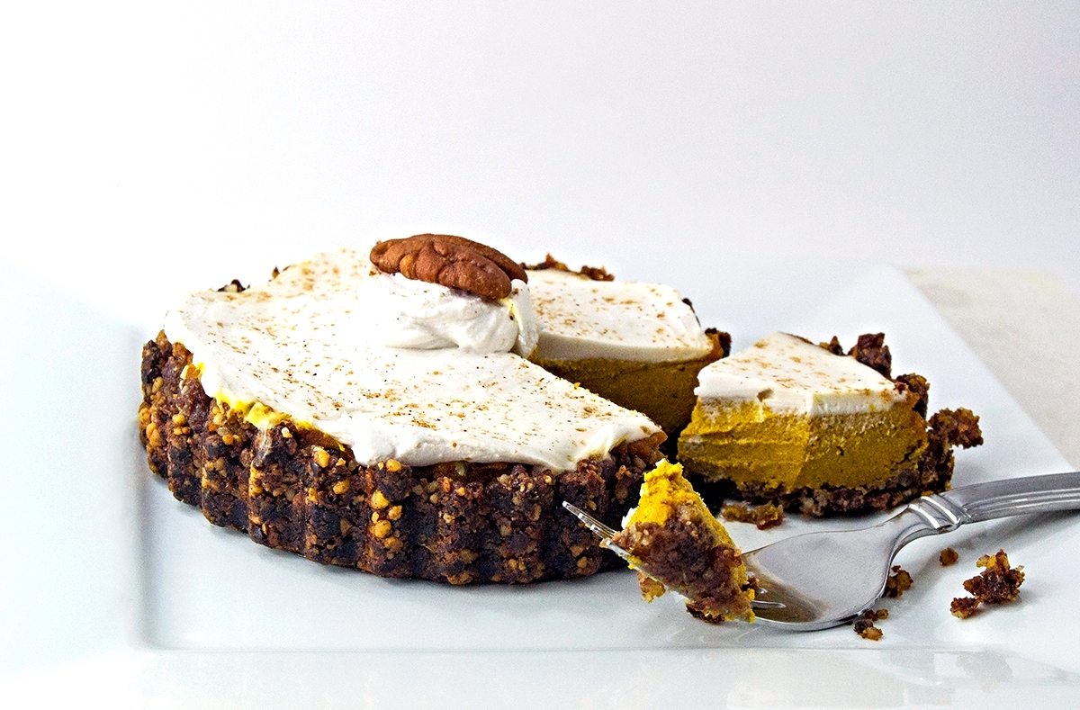 Vegan Pumpkin Pie Tarts