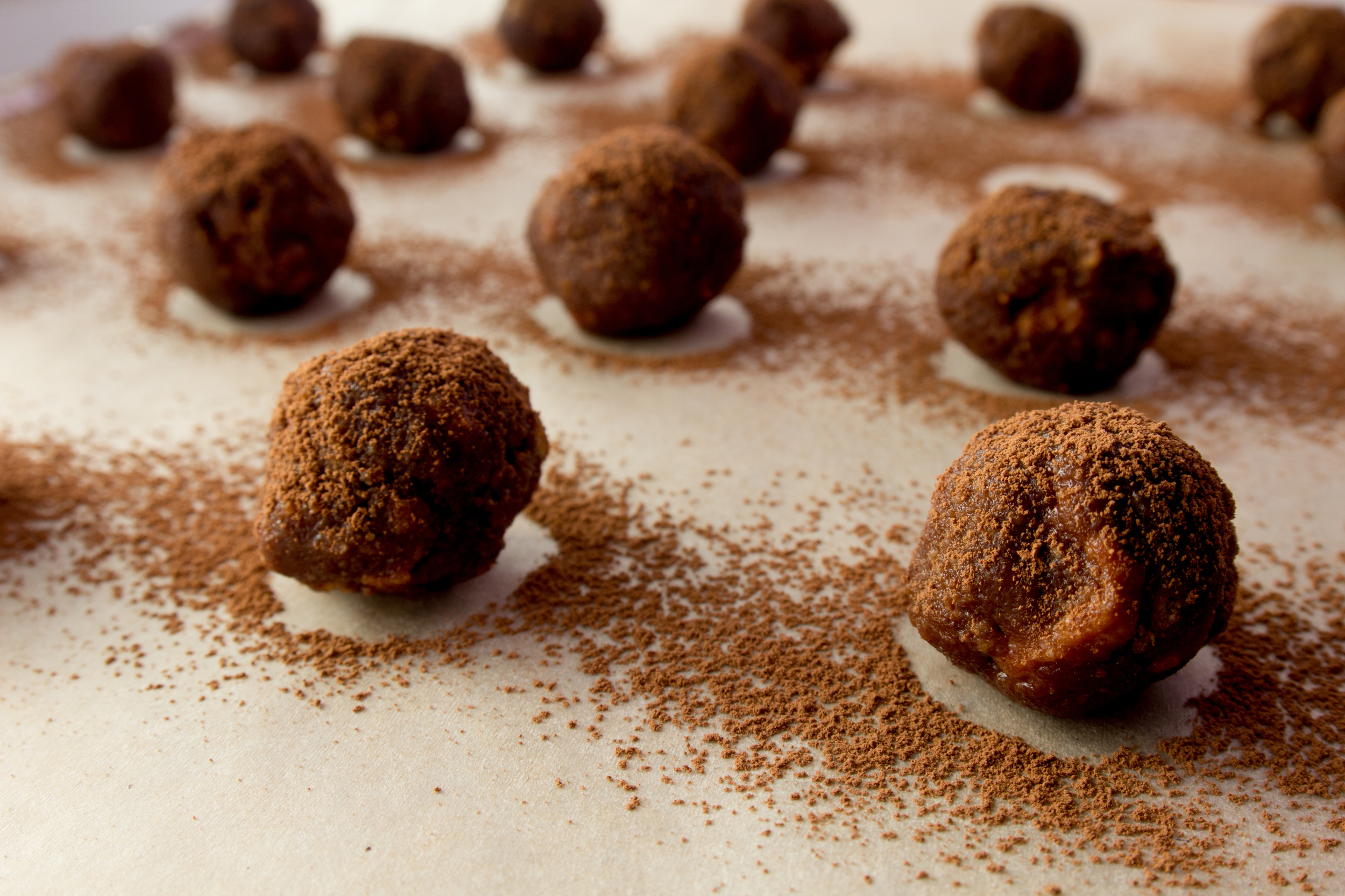 Chocolate Ginger Power Balls 