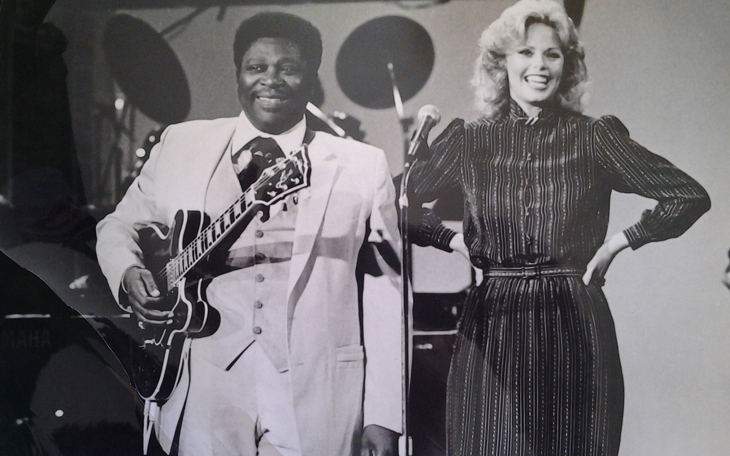 Toni performs with the wonderful B.B. King on The Toni Tennille Show