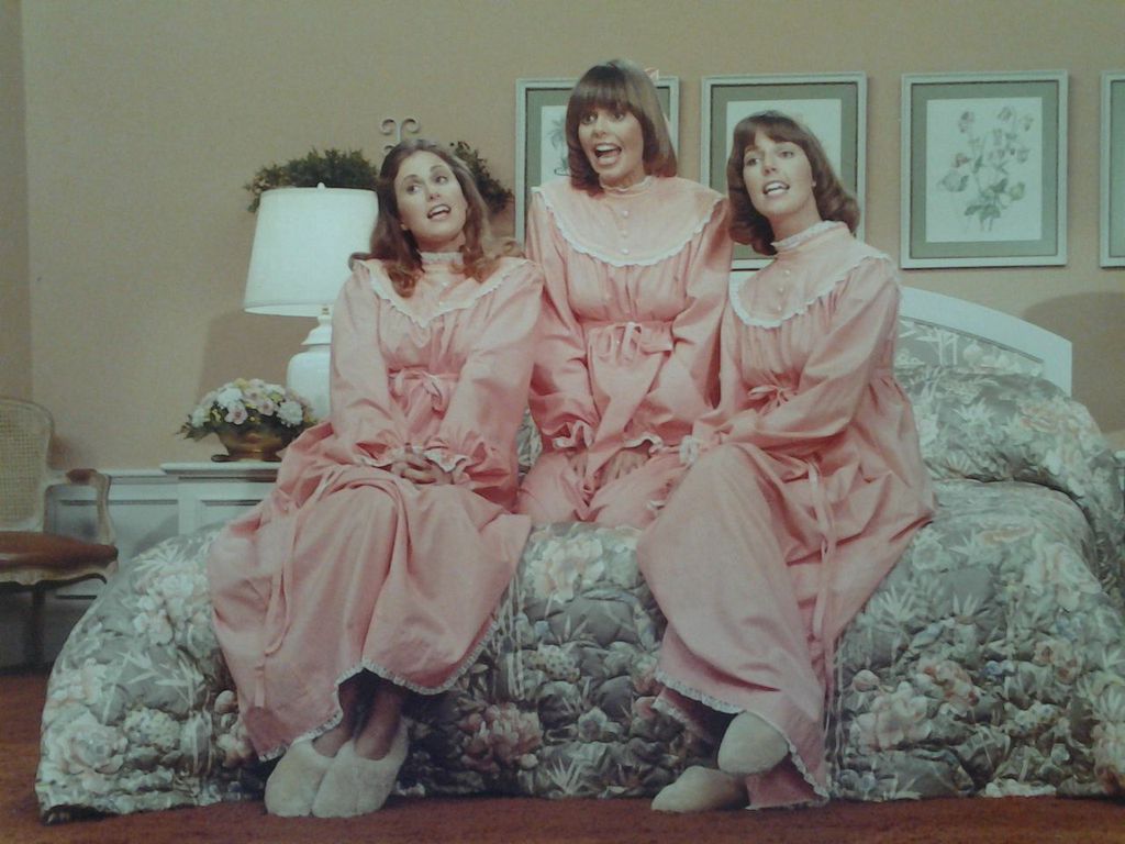 Toni sings "Mister Sandman" with her sisters Melissa (left) and Louisa (right)-in pajamas!- on The Captain and Tennille Show , 1976