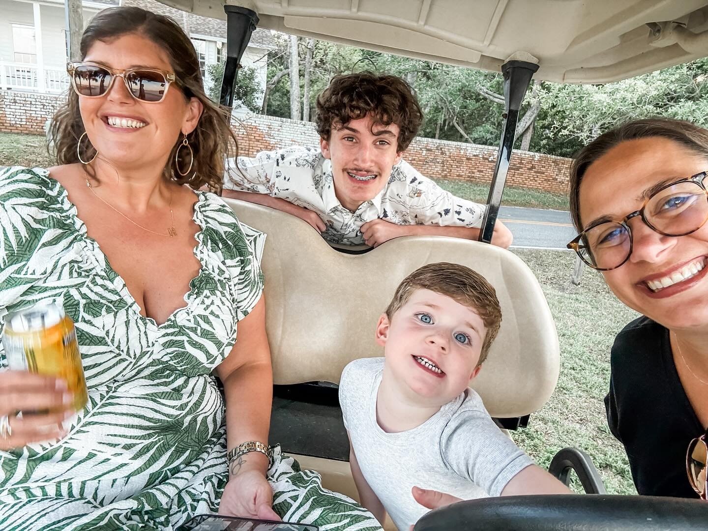 Eli&rsquo;s spring break was full and fun! Disney, rocket launches, friend time, saltwater, all the good food &amp; bevvies&hellip; Thankful for all the adventures we get to take together! 

Side Note: Chaperoning a high school trip to Disney (14+ ho
