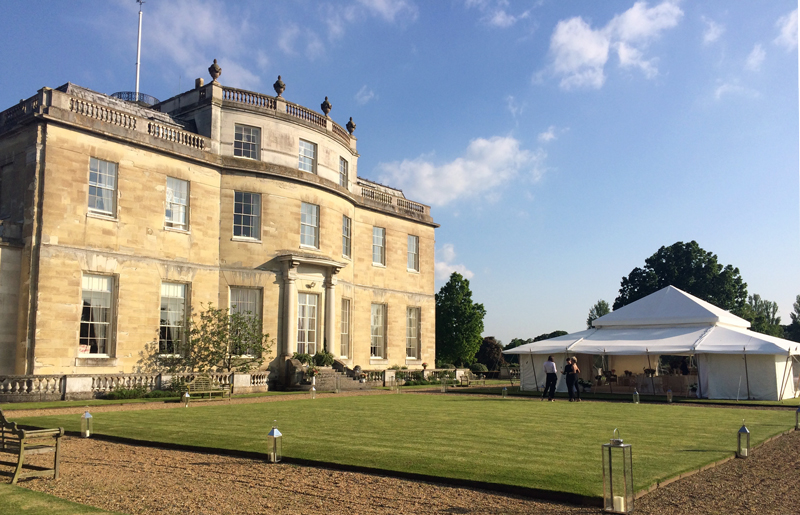 Tryingham Hall luxury event live illustration