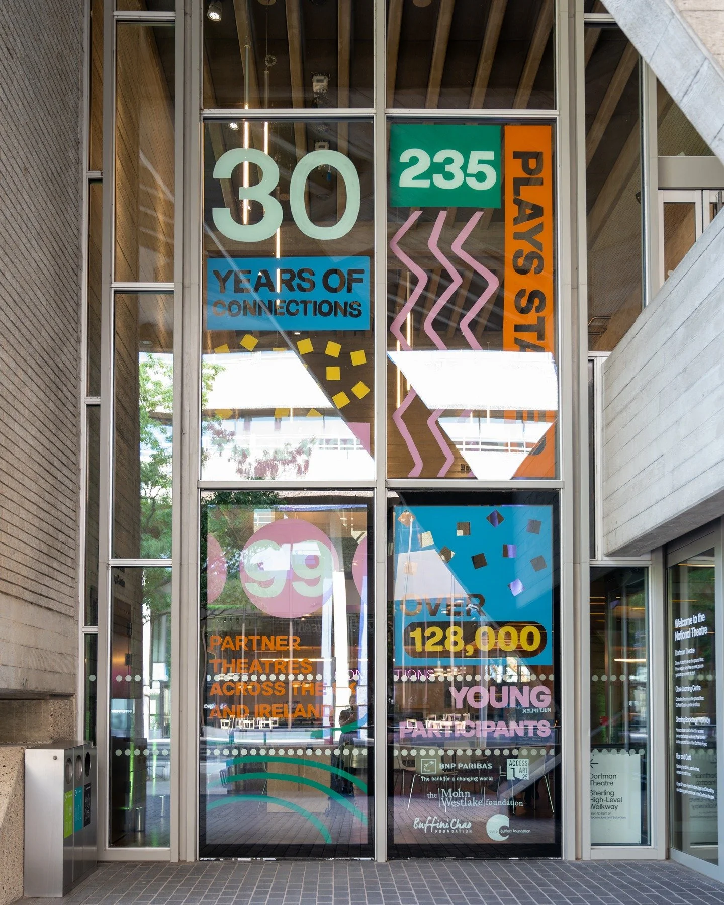 Just wrapped up this epic window painting for the @nationaltheatre’s Connections Festival, a brilliant celebration of youth theatre. 🌈🎭
No vinyl - This was painted directly onto the glass using recycled paint rescued from landfill via the @fo