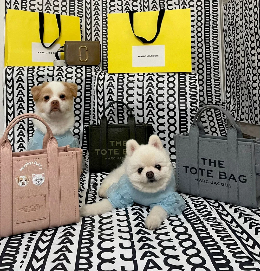 Leather painting for London