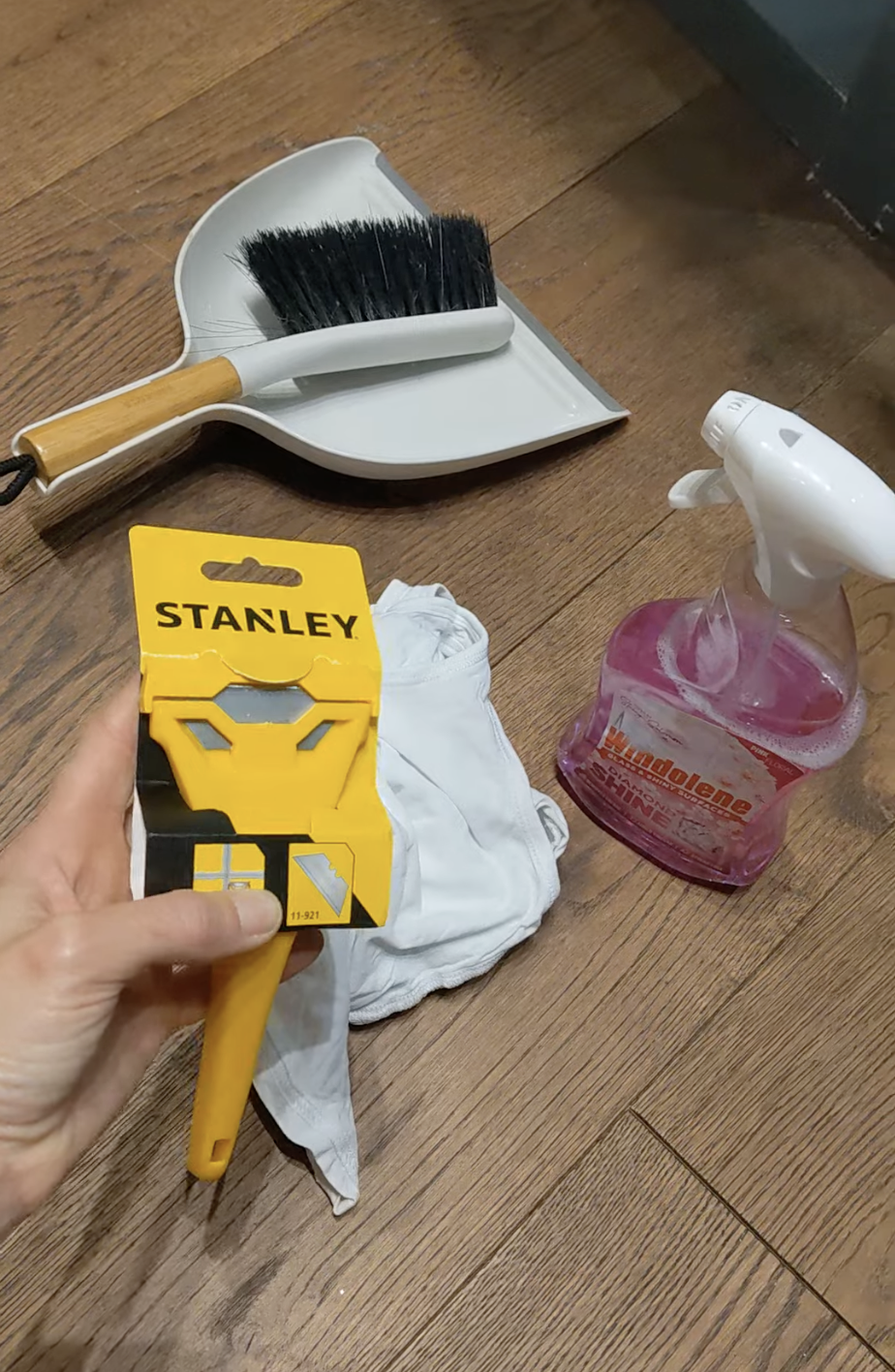 How To Remove Paint From Windows Safely