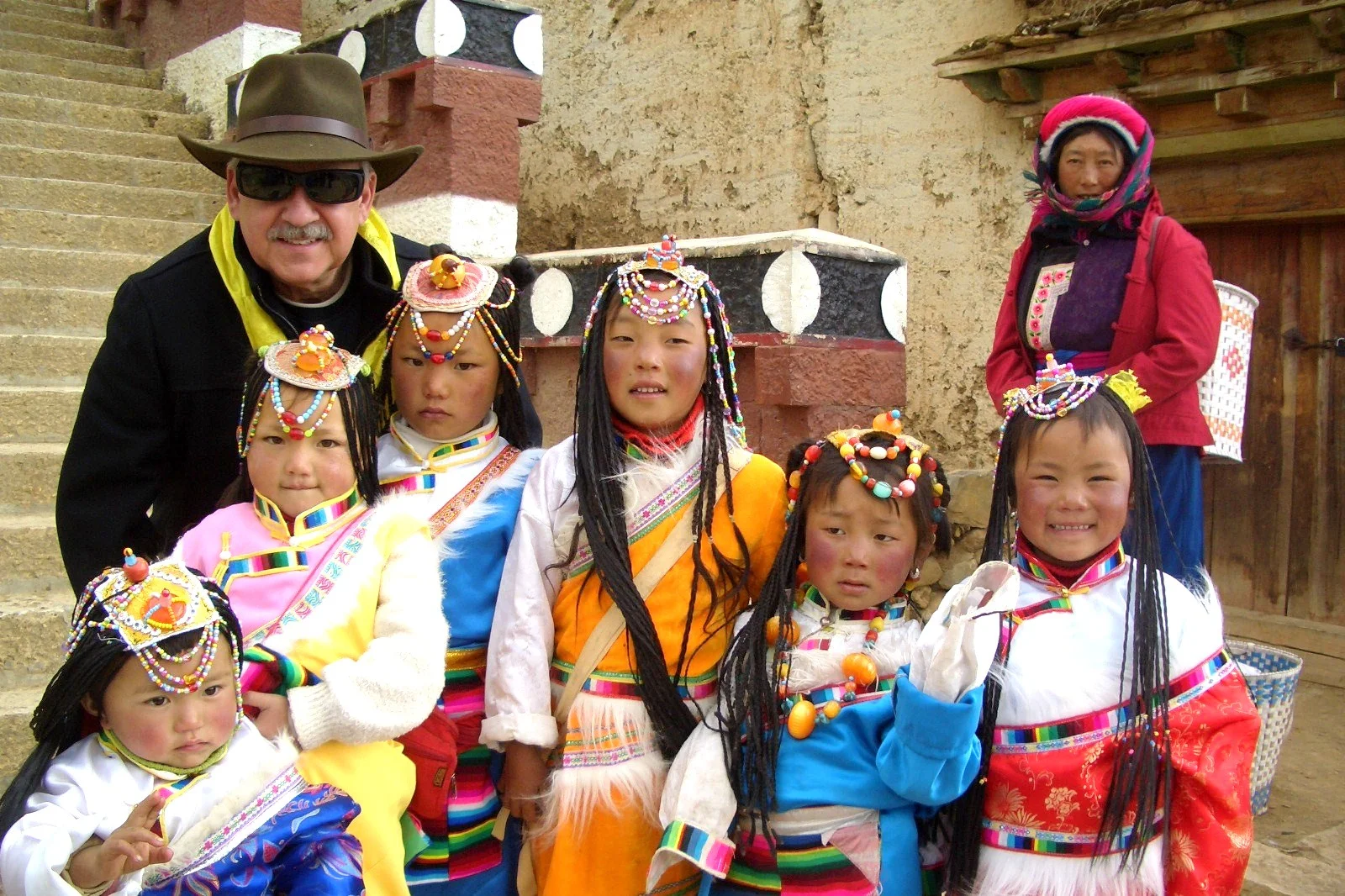 china kids with richard.jpg